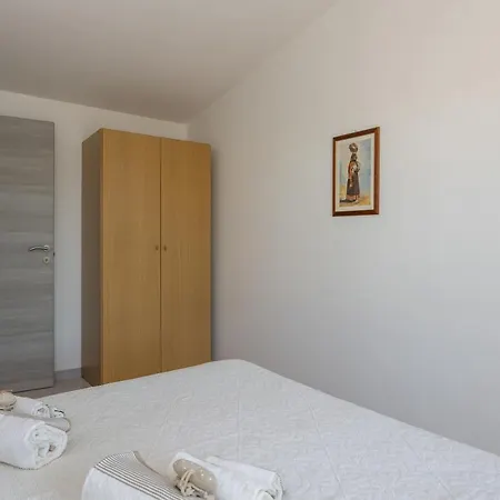 Prázdninový dům Anna's - Paradise By The Sea